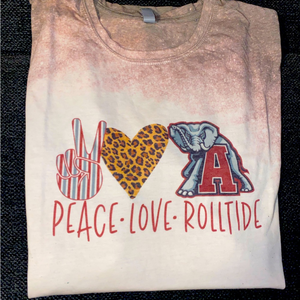 Peace love and roll tide T shirt